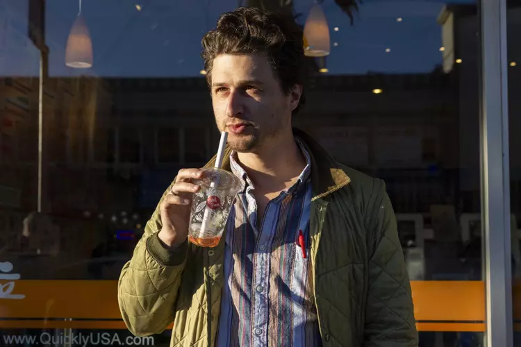 Reporter Gabe Greschler at Quickly, a boba joint that was caught up in a 2000s-era scandal.