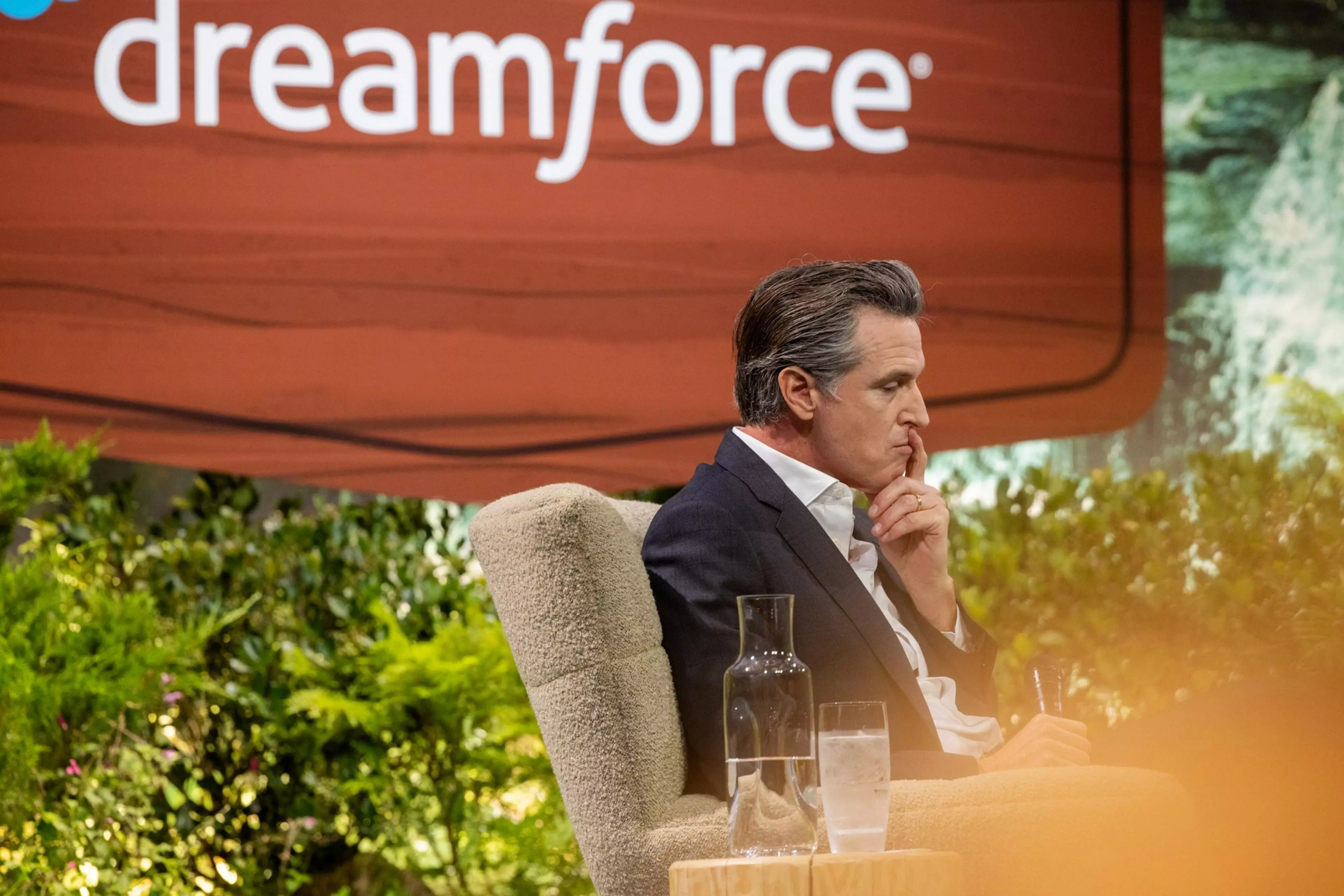 Newsom vetoes AI child protection bill amid tech industry opposition