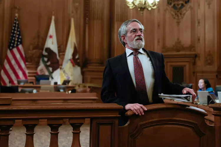 Aaron Peskin, the president of the San Francisco Board of Supervisors, is expected to announce his mayoral campaign Saturday at an event in Chinatown, sources say.