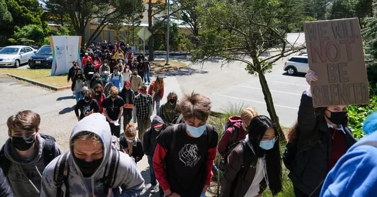 Ruth Asawa San Francisco School of the Arts students walk out of class on April 15, 2022, to protest sexual assault on campus. | Camille Cohen/The Standard